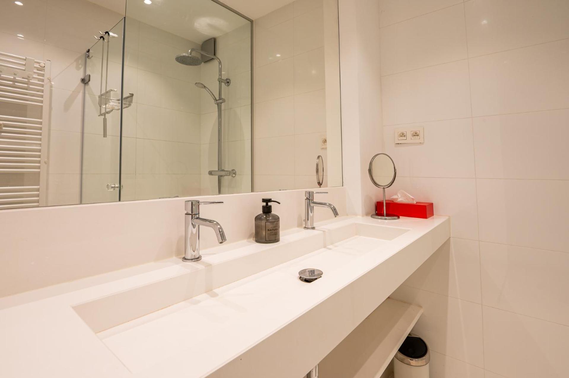 Eliza - Luxurious Apartment With Stunning Sea Views Остенде Екстер'єр фото