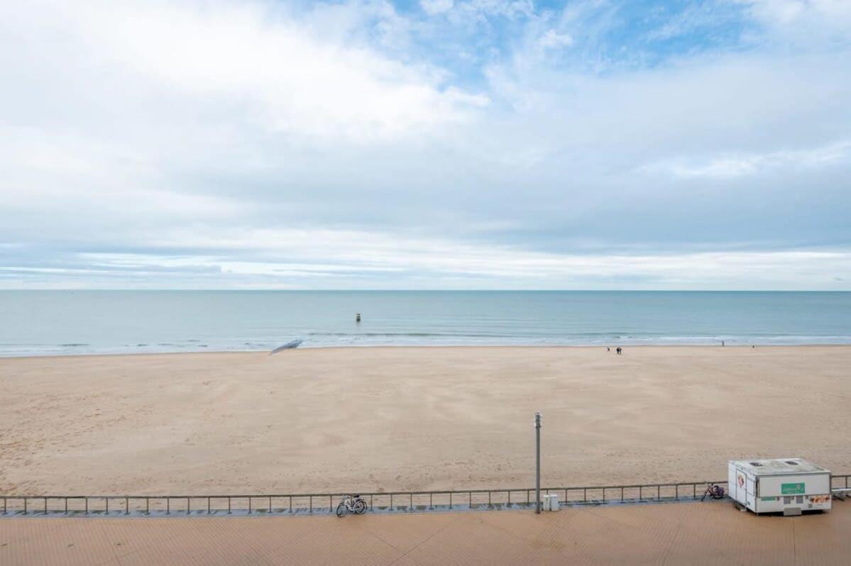 Eliza - Luxurious Apartment With Stunning Sea Views Остенде Екстер'єр фото