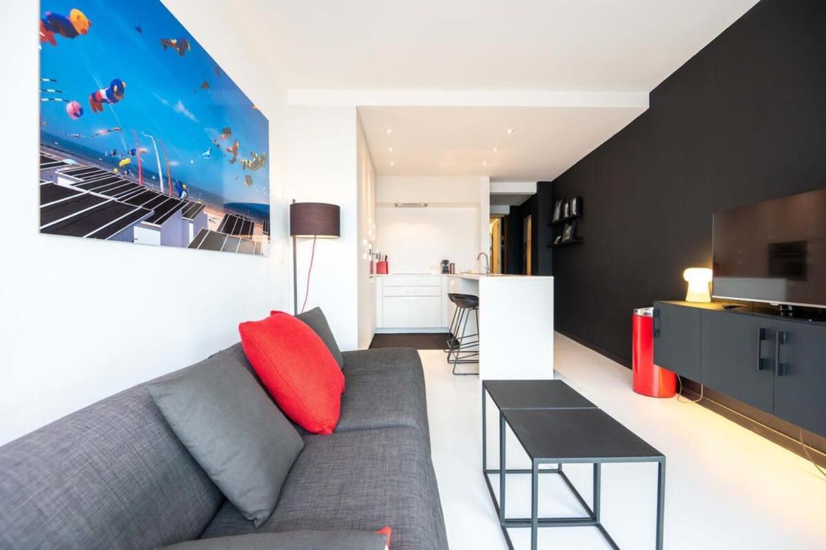 Eliza - Luxurious Apartment With Stunning Sea Views Остенде Екстер'єр фото