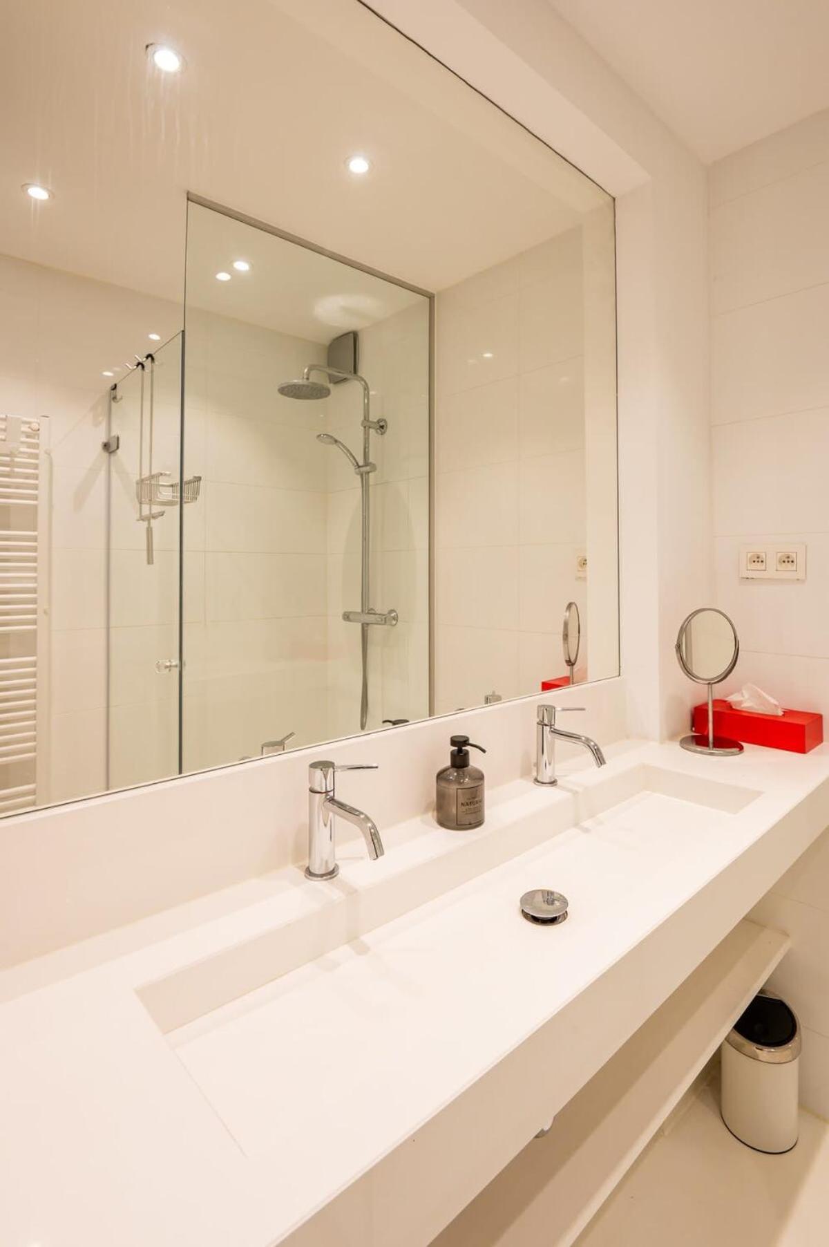 Eliza - Luxurious Apartment With Stunning Sea Views Остенде Екстер'єр фото